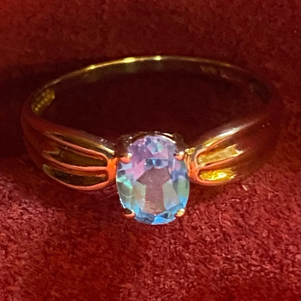 Solid 10K Gold Aquamarine Ring 9